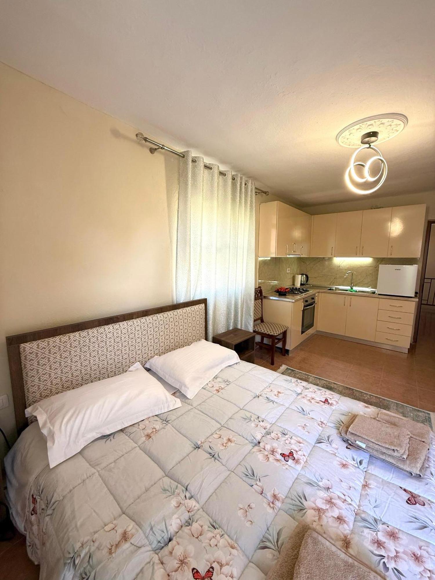 Shkodra Guest House 2 Eksteriør bilde