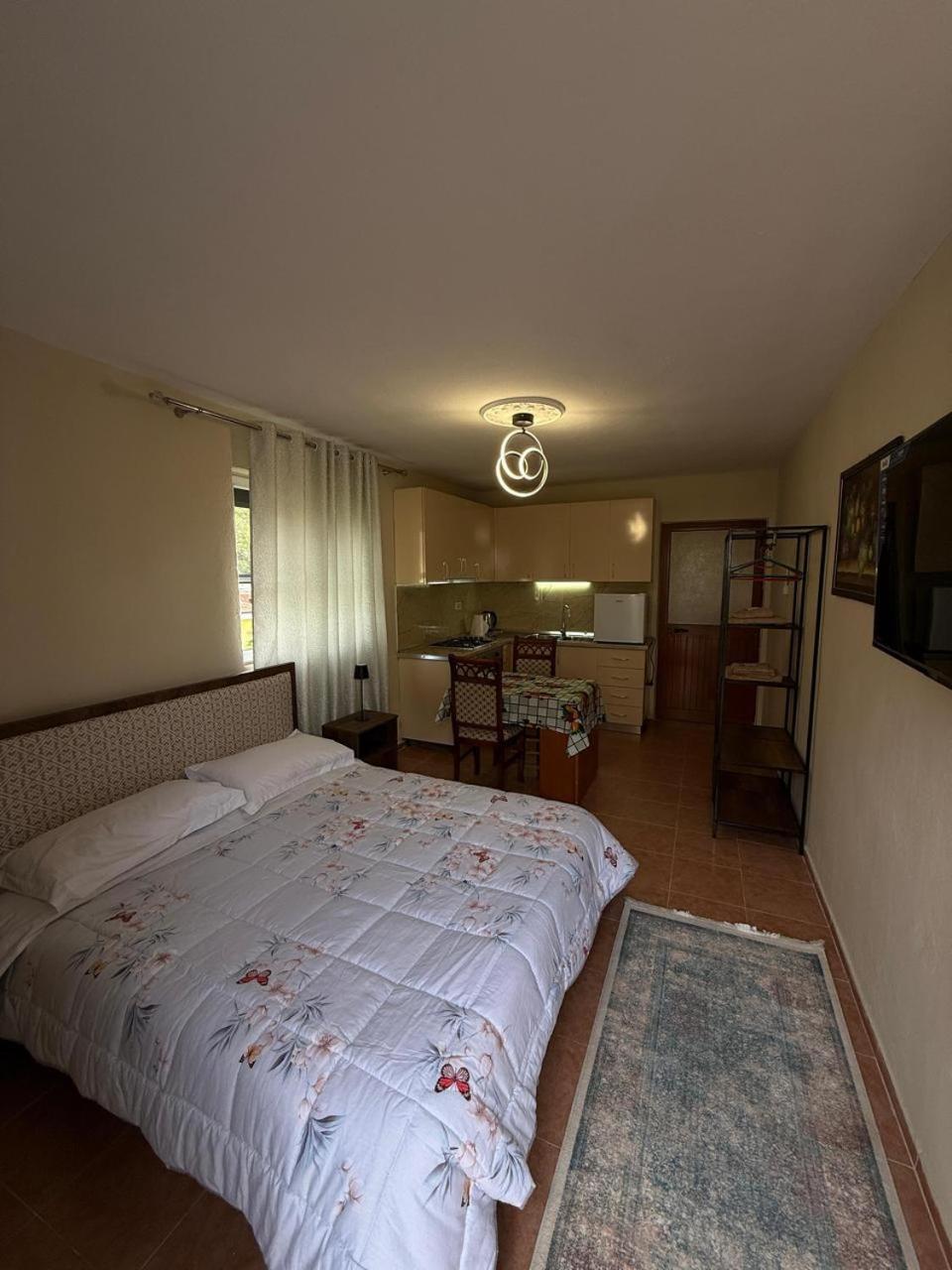 Shkodra Guest House 2 Eksteriør bilde